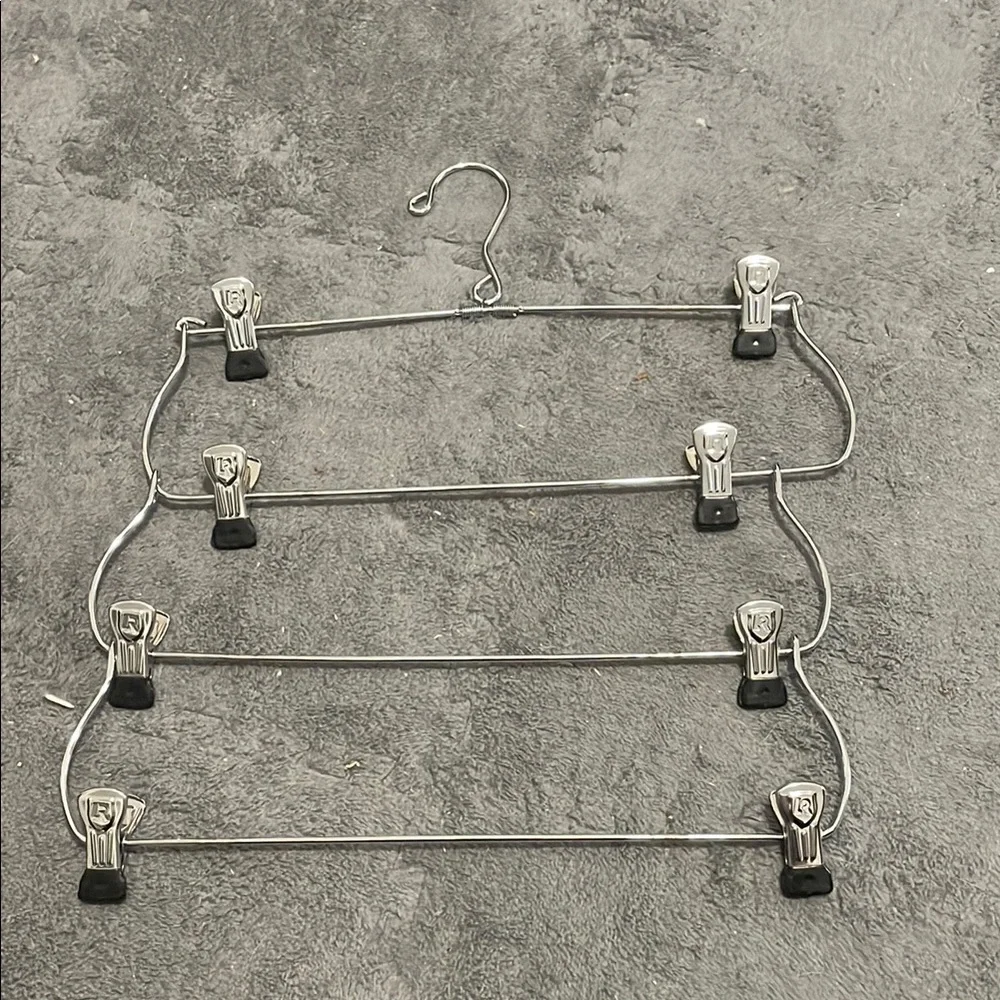 Silver Multi-Tier Hanger